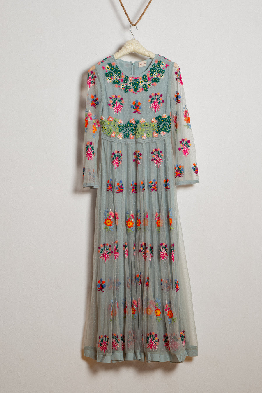 Ofelia’s bride dress